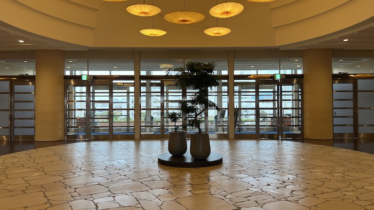 lobby1